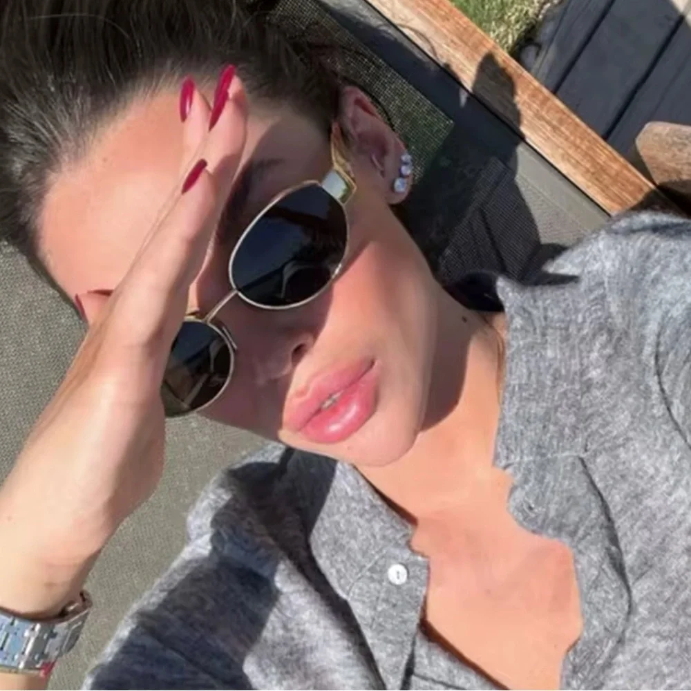 Chic Black and Gold Oval Sunglasses